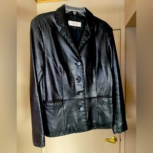 Jones New York, black leather blazer-style jacket, size medium, Great shape.